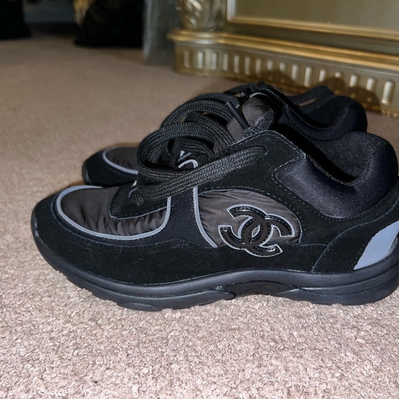 CHANEL Shoes - Chanel black sneakers